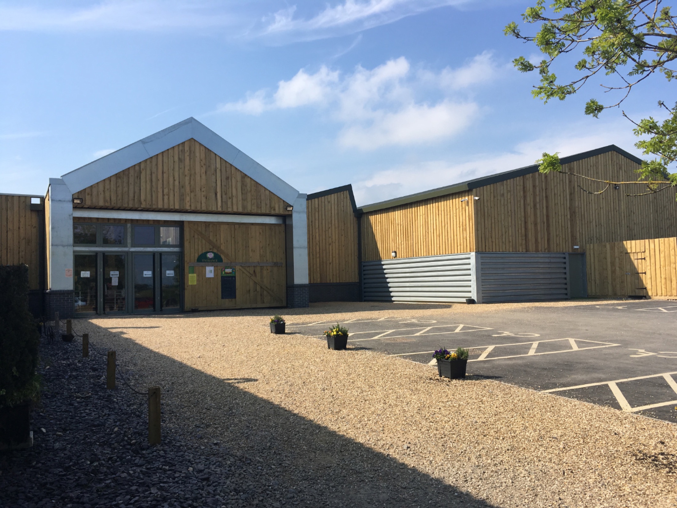 West Lodge Farm Park visitor centre and indoor play building
